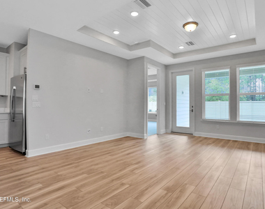 351 Millenia Drive - Photo Thumbnail 9