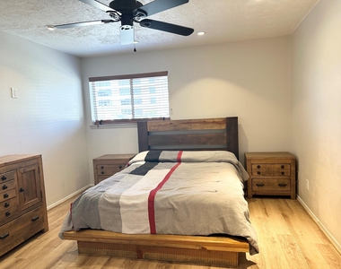 3224 Timmons Lane - Photo Thumbnail 11