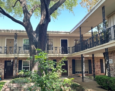 3224 Timmons Lane - Photo Thumbnail 19