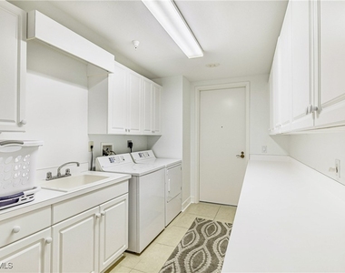 295 Grande Way - Photo Thumbnail 15