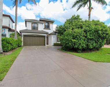647 110th Avenue N - Photo Thumbnail 5