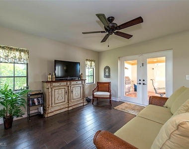496 Flamingo Avenue - Photo Thumbnail 2