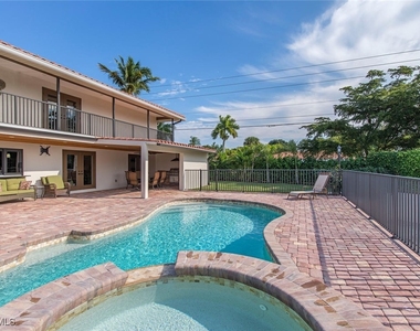 496 Flamingo Avenue - Photo Thumbnail 14