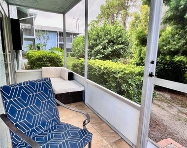 216 Palm Drive - Photo Thumbnail 6