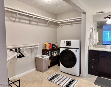 216 Palm Drive - Photo Thumbnail 10