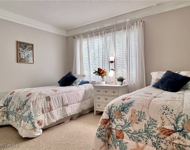 216 Palm Drive - Photo Thumbnail 12