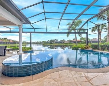 8957 Shenendoah Circle - Photo Thumbnail 1