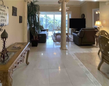 837 Sailaway Lane - Photo Thumbnail 28