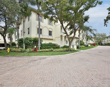 837 Sailaway Lane - Photo Thumbnail 10