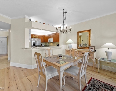 7622 Pebble Creek Circle - Photo Thumbnail 7