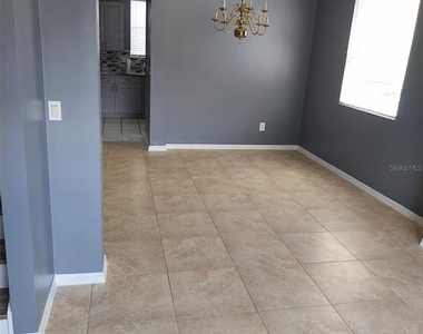 113 Harwood Circle - Photo Thumbnail 7