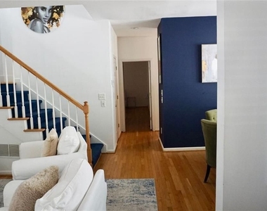 85 Hammock Place Se - Photo Thumbnail 11