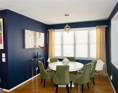 85 Hammock Place Se - Photo Thumbnail 12