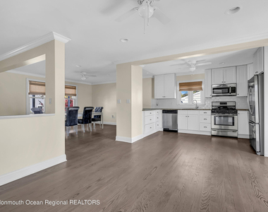 140 Idlewood Avenue - Photo Thumbnail 6