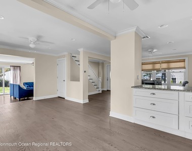 140 Idlewood Avenue - Photo Thumbnail 9