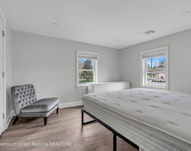 140 Idlewood Avenue - Photo Thumbnail 14