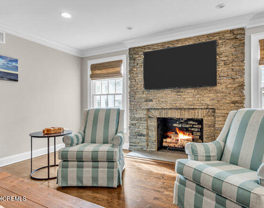 8 Glenwood Place - Photo Thumbnail 8