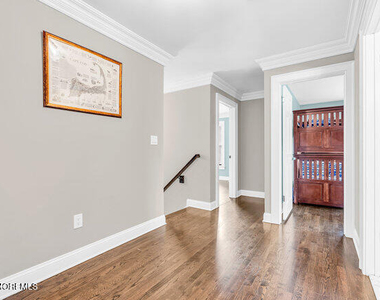 8 Glenwood Place - Photo Thumbnail 30