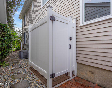 8 Glenwood Place - Photo Thumbnail 50