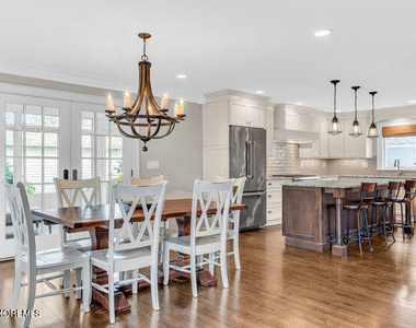 8 Glenwood Place - Photo Thumbnail 11