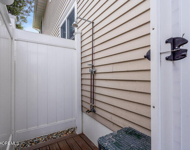 8 Glenwood Place - Photo Thumbnail 51