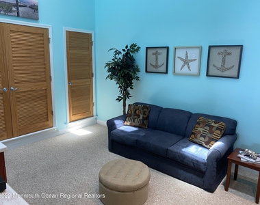 15 Sumner Avenue - Photo Thumbnail 10