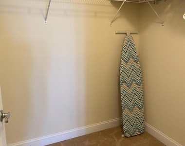 15 Sumner Avenue - Photo Thumbnail 16