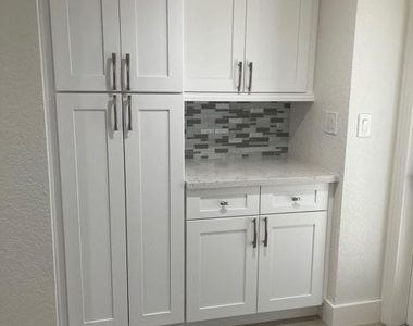 2731 Ne 14th Street Causeway - Photo Thumbnail 15