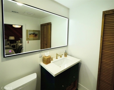 22 Blue Lagoon - Photo Thumbnail 15