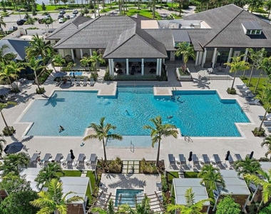 9124 Coral Isles Circle - Photo Thumbnail 73