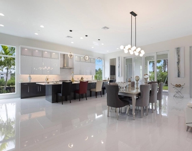 9124 Coral Isles Circle - Photo Thumbnail 14
