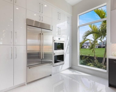 9124 Coral Isles Circle - Photo Thumbnail 24