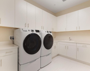 9124 Coral Isles Circle - Photo Thumbnail 40