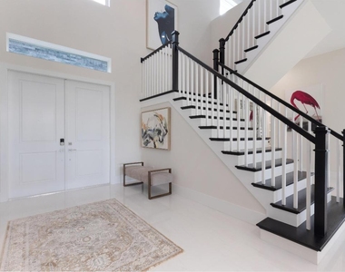 9124 Coral Isles Circle - Photo Thumbnail 9
