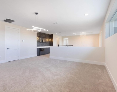 9124 Coral Isles Circle - Photo Thumbnail 53