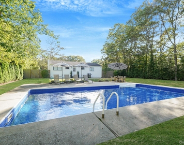 138 W Tiana Road - Photo Thumbnail 13