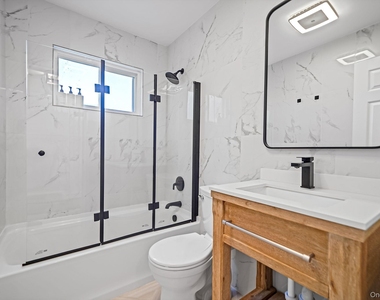 138 W Tiana Road - Photo Thumbnail 11