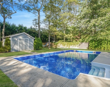 138 W Tiana Road - Photo Thumbnail 14