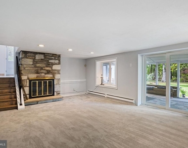 601 Cathcart Road - Photo Thumbnail 22