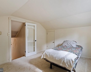 601 Cathcart Road - Photo Thumbnail 19
