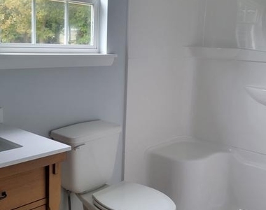 410 Spruce Street - Photo Thumbnail 20