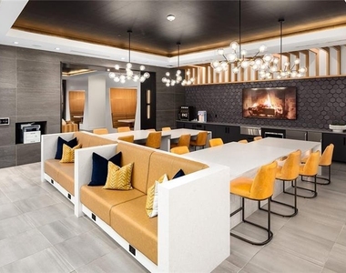 1140 Spring Street Nw - Photo Thumbnail 4