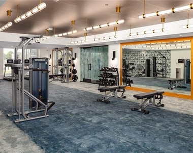 1140 Spring Street Nw - Photo Thumbnail 3