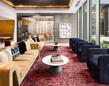 1140 Spring Street Nw - Photo Thumbnail 9