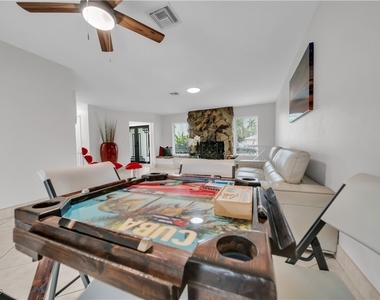 3746 Se 1st Place - Photo Thumbnail 10