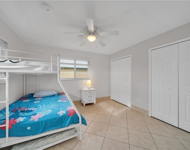 3746 Se 1st Place - Photo Thumbnail 20