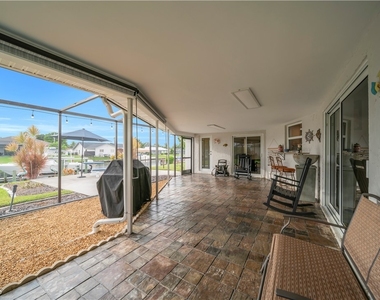 3746 Se 1st Place - Photo Thumbnail 34