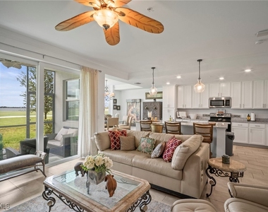43010 Greenway Boulevard - Photo Thumbnail 7