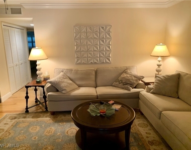 333 Harbour Drive - Photo Thumbnail 4