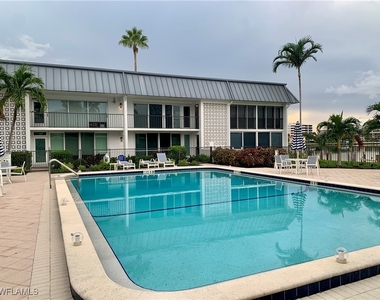 333 Harbour Drive - Photo Thumbnail 36
